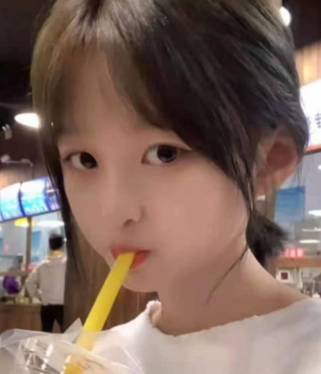 看着很乖很乖的小女孩，就是不知道功夫整么学会的