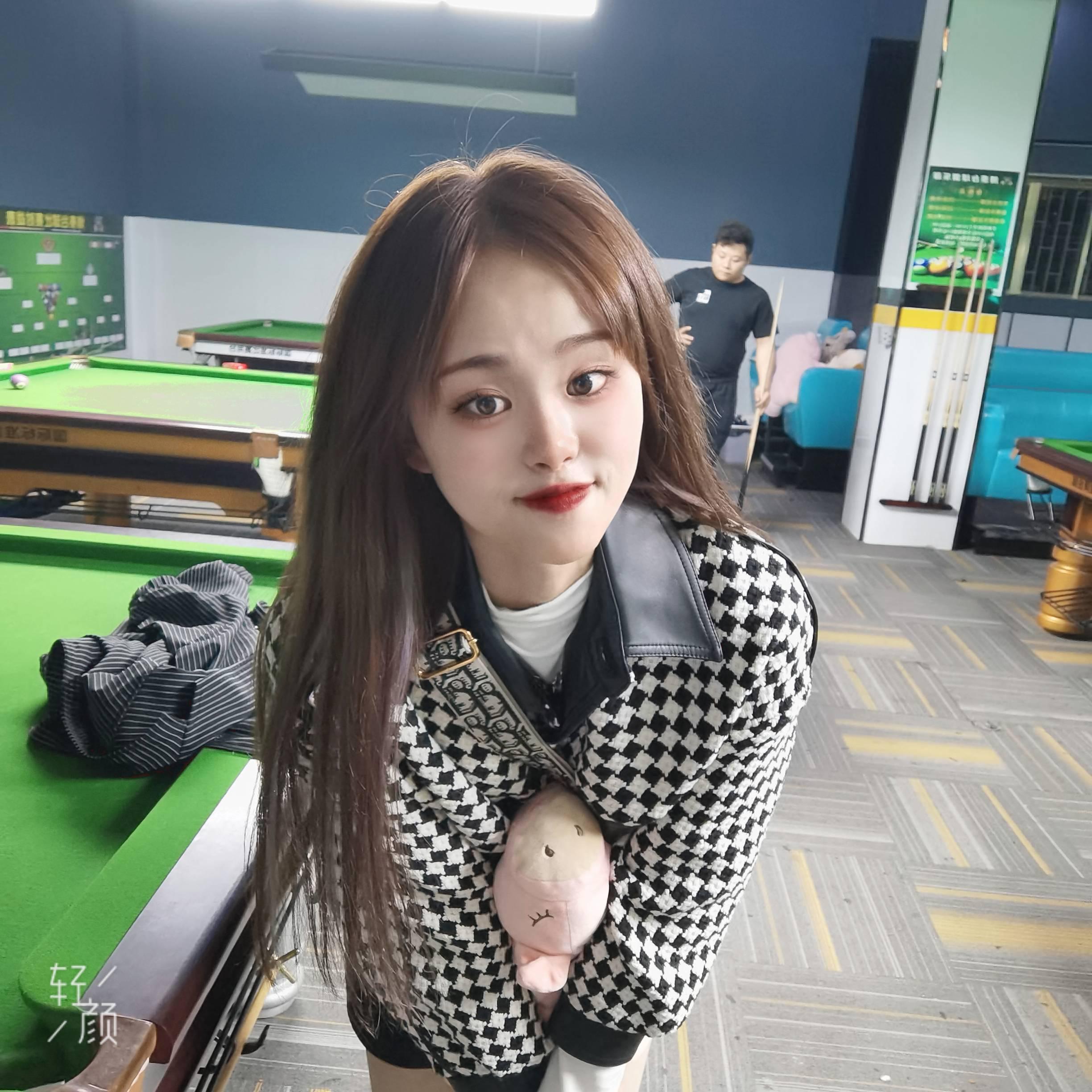 白云区嘉禾望岗00后依依